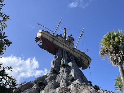 Disney's Typhoon Lagoon Water Park photo 2