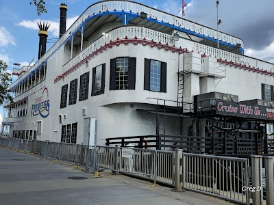 Detroit Princess Riverboat photo 3