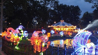Franklin Square photo 4