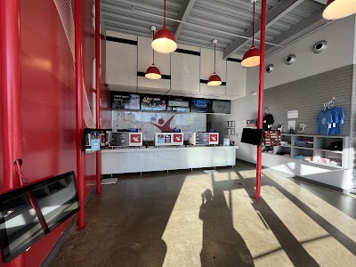 iFLY Indoor Skydiving - Houston Memorial photo 4