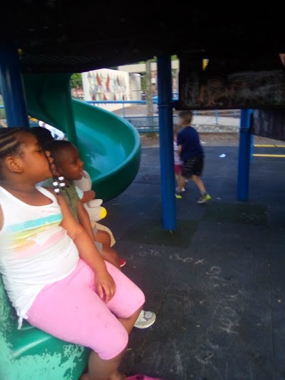 Arlington Spray Park photo 3