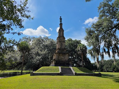 Fountain at Forsyth Park photo 4