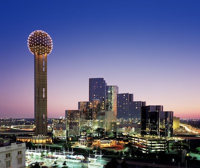Reunion Tower photo 2