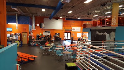 Sky Zone Highland Heights photo 4