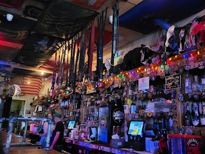 Hogs & Heifers Saloon photo 3