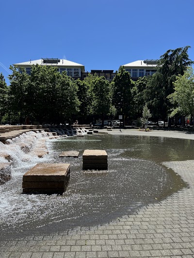 Jamison Square Interactive Fountain photo 2