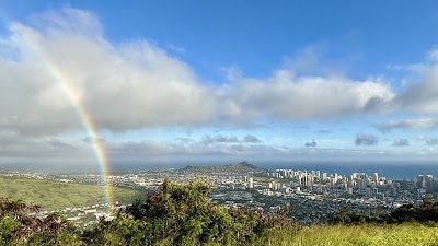 Tantalus Lookout - Puu Ualakaa State Park photo 4