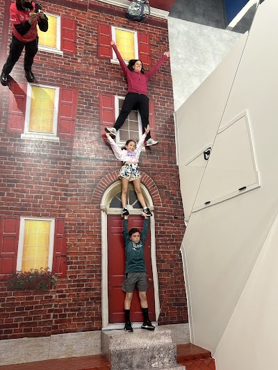 Museum of Illusions Philadelphia photo 4