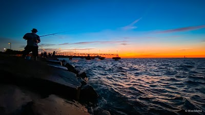 Edgewater Pier photo 5