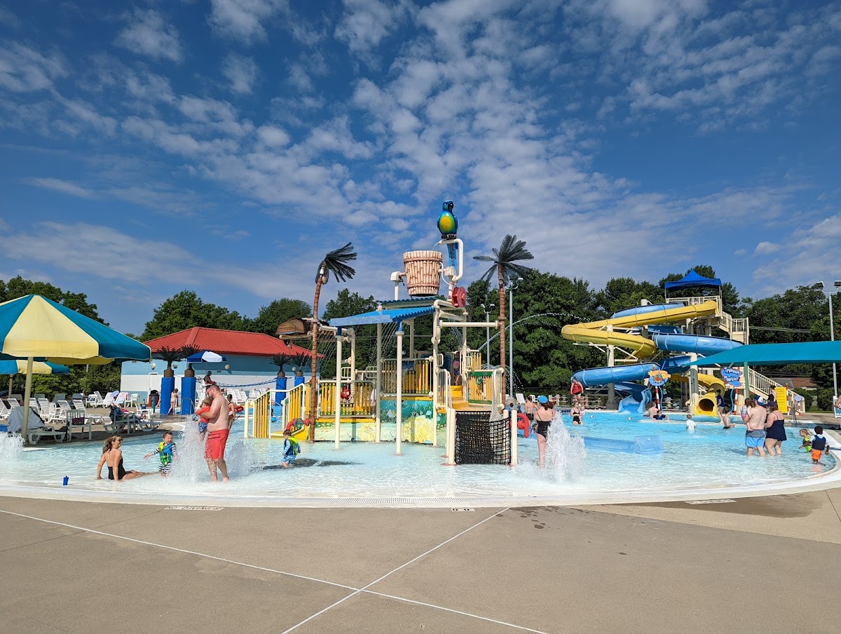 Calypso Cove Family Waterpark