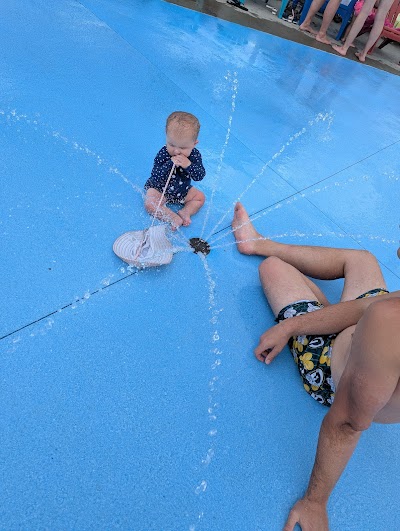 Brentwood Splash Park photo 3