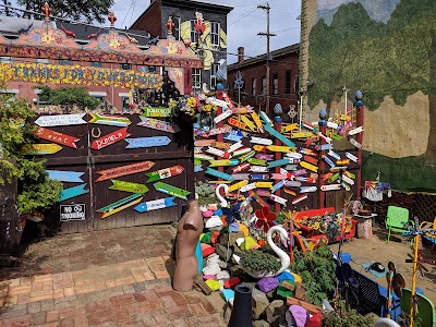 Randyland photo 4