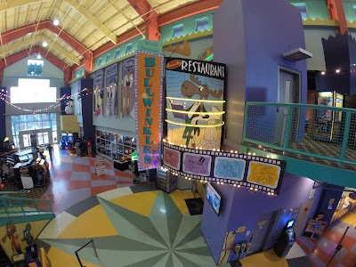 Tukwila Family Fun Center & Bullwinkle's Restaurant photo 3