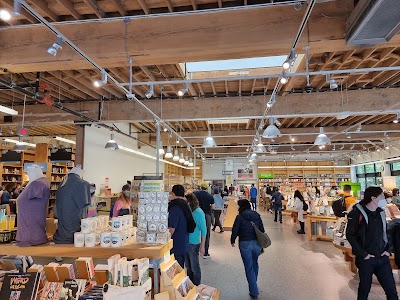 Powell's City of Books photo 4