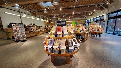 Powell's City of Books photo 3