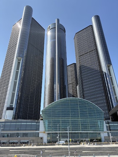General Motors Renaissance Center photo 3