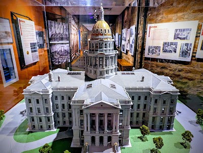 Colorado State Capitol photo 2