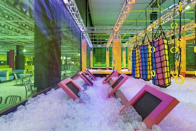 Urban Air Trampoline and Adventure Park photo 4