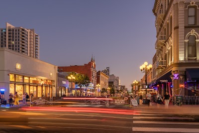 Gaslamp Quarter photo 4