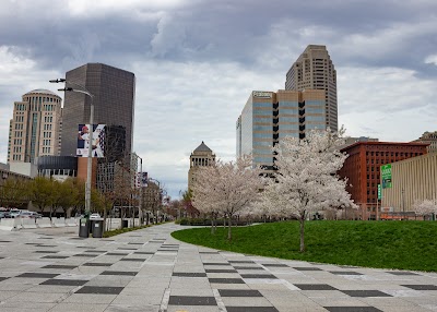 Kiener Plaza Park photo 2