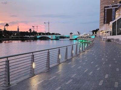 Tampa Riverwalk photo 4