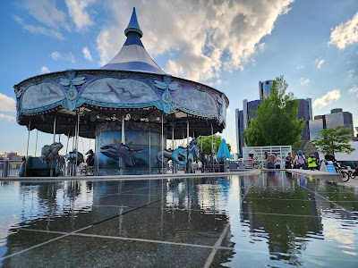 Detroit Riverwalk photo 4