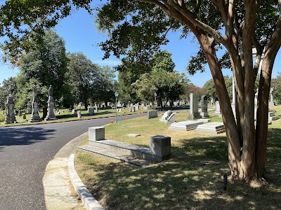 Elmwood Cemetery photo 4
