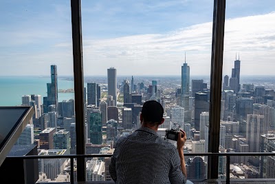 360 CHICAGO photo 2