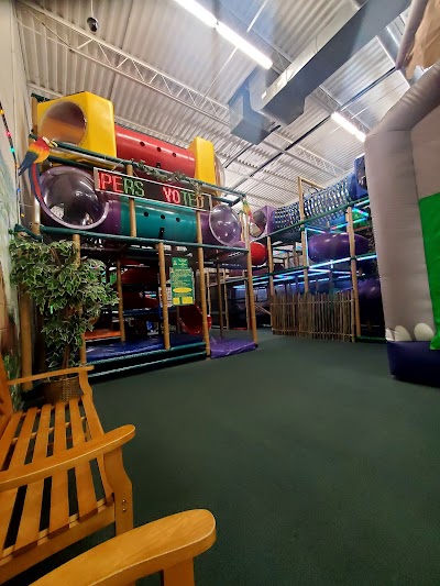 Jumpers Family Fun Zone photo 3