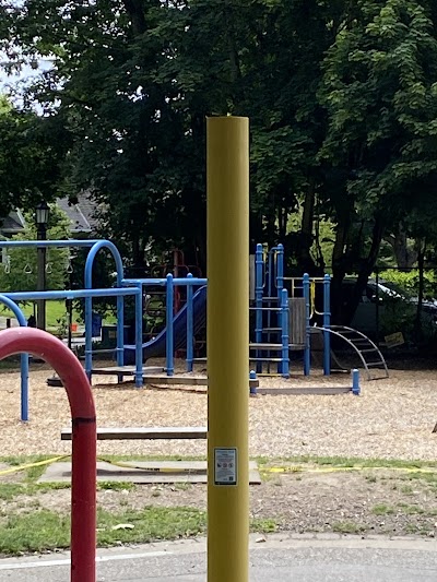 Irving Park Splash Pad Fountain photo 2