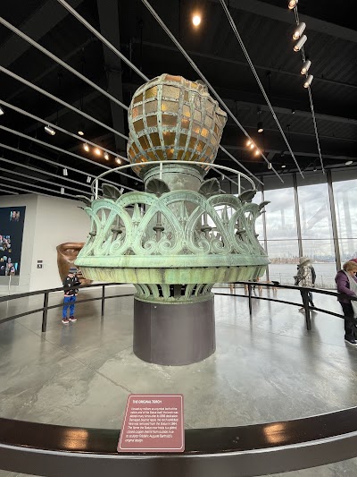 Statue of Liberty photo 3