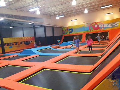 Urban Air Trampoline and Adventure Park photo 2