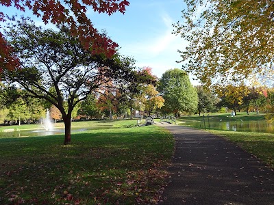 Schiller Park photo 4