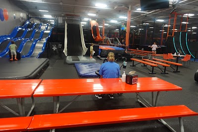 Sky Zone Fairview Heights photo 4