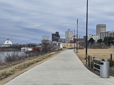 Tom Lee Park photo 2