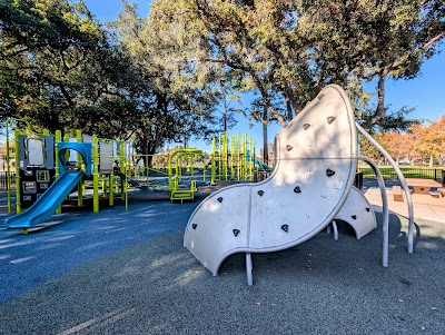 Backesto Park photo 3