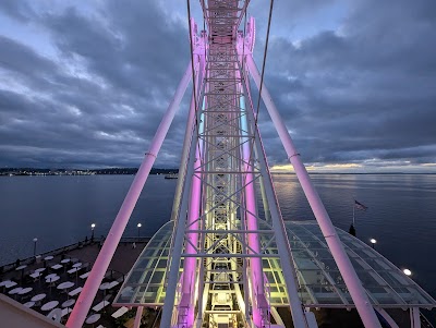 The Seattle Great Wheel photo 5