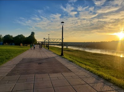 Berkley Riverfront photo 5