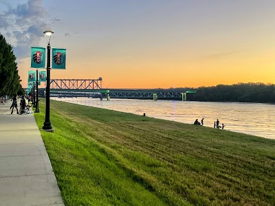 Berkley Riverfront photo 4
