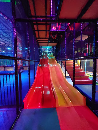 Urban Air Trampoline and Adventure Park photo 5