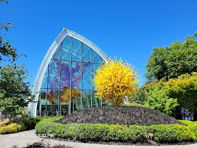 Chihuly Garden and Glass photo 2