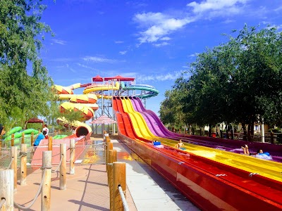 Hurricane Harbor Phoenix photo 3