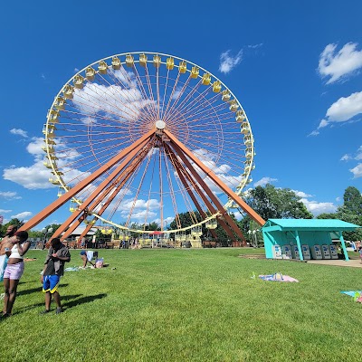 Kentucky Kingdom & Hurricane Bay photo 5