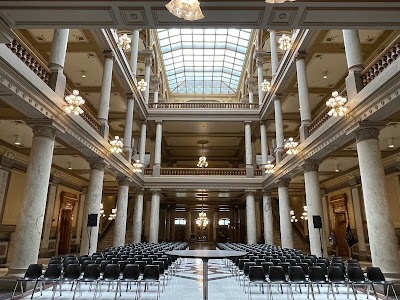 Indiana Statehouse photo 4