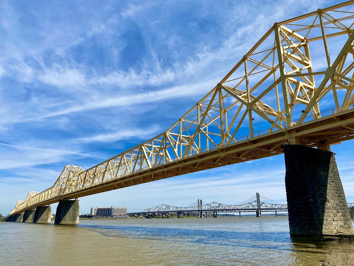George Rogers Clark Memorial Bridge (Toll Free)