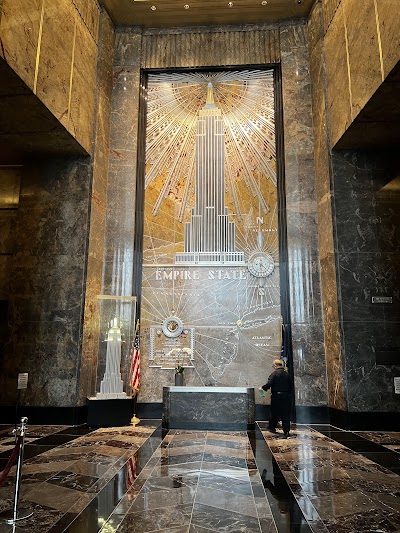 Empire State Building photo 3