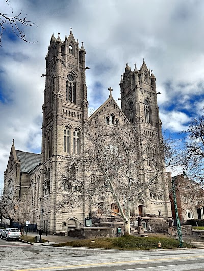 Cathedral of the Madeleine photo 2