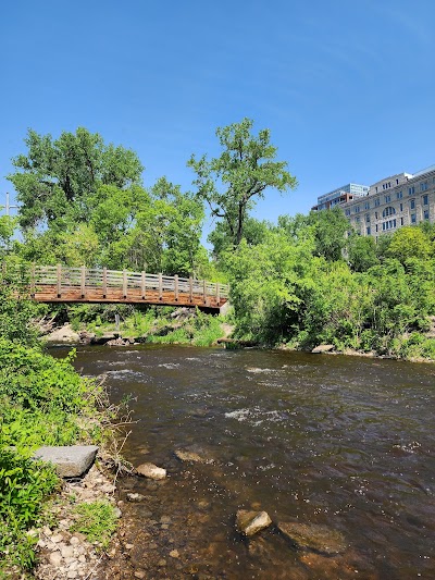 Father Hennepin Bluff Park photo 5