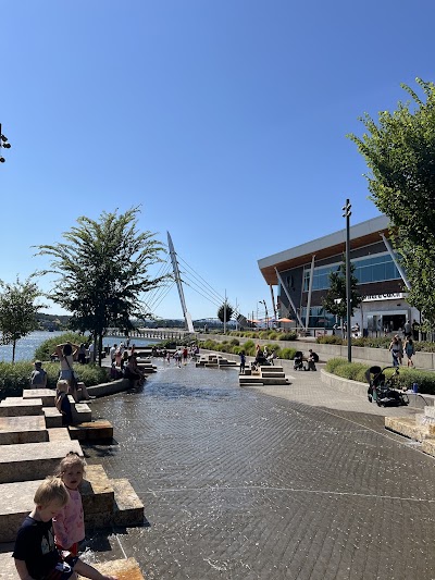 Columbia River Water Feature photo 2