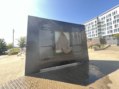 Columbia River Water Feature photo 4